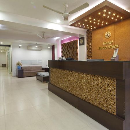 Hotel Good Night Amhedabad Dış mekan fotoğraf